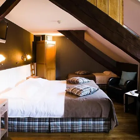 La Fontaine Du Sabotier 3*