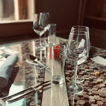 La Fontaine Du Sabotier Отель Авен