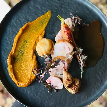 La Fontaine Du Sabotier Hotel