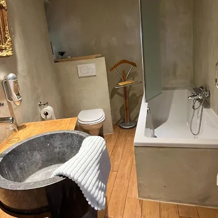 La Fontaine Du Sabotier 3*