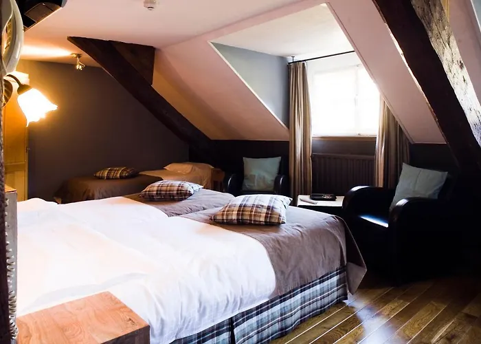 Hotel La Fontaine Du Sabotier 3*