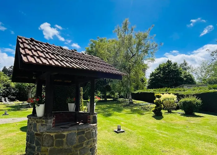 Hotel La Fontaine Du Sabotier Awenne