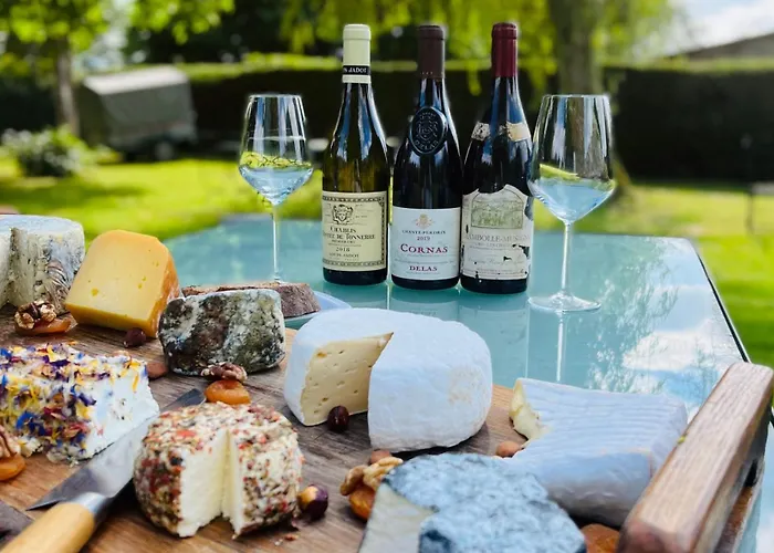 La Fontaine Du Sabotier Awenne