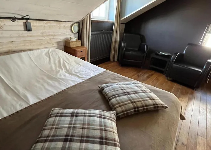 Hotel La Fontaine Du Sabotier