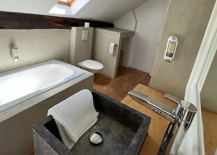 Hotel La Fontaine Du Sabotier Awenne